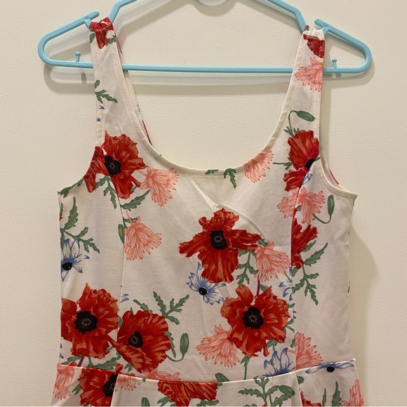 H&M mini floral dress - Picture 3 of 7